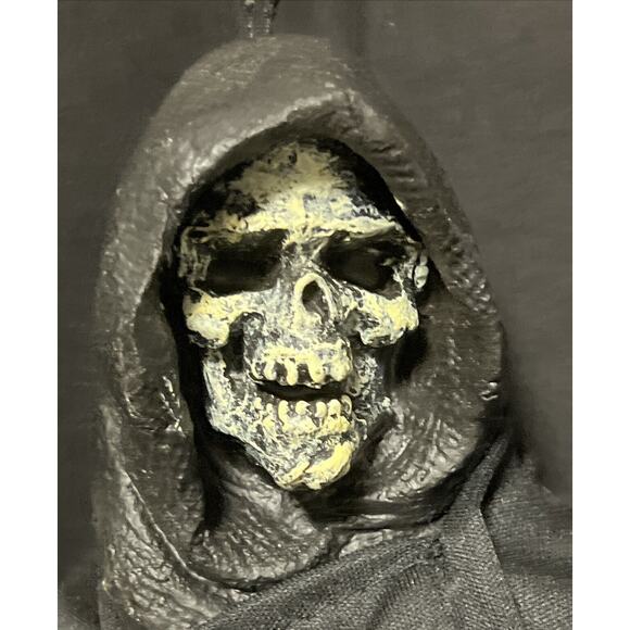 Paper Magic Group Hanging Grim Reaper Skeleton Prop Cape Halloween 14" Decor - Picture 2 of 4